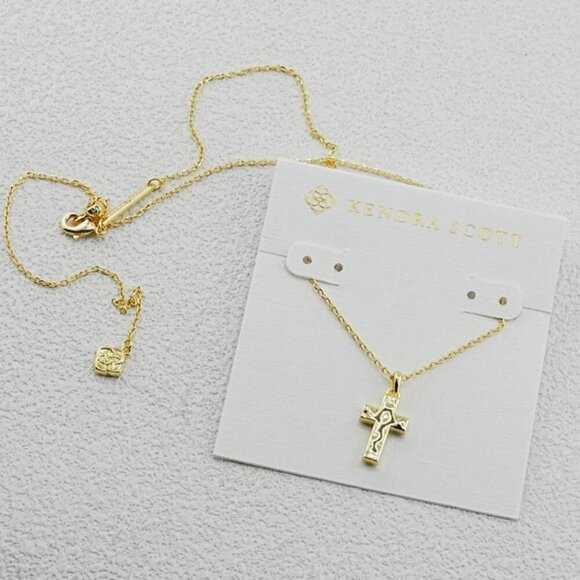 Kendra Scott Hammered Cross Gold Pendant Necklace - Picture 2 of 2